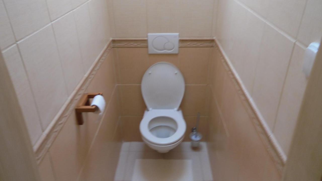 Apartman Aya Janov nad Nisou Exteriör bild