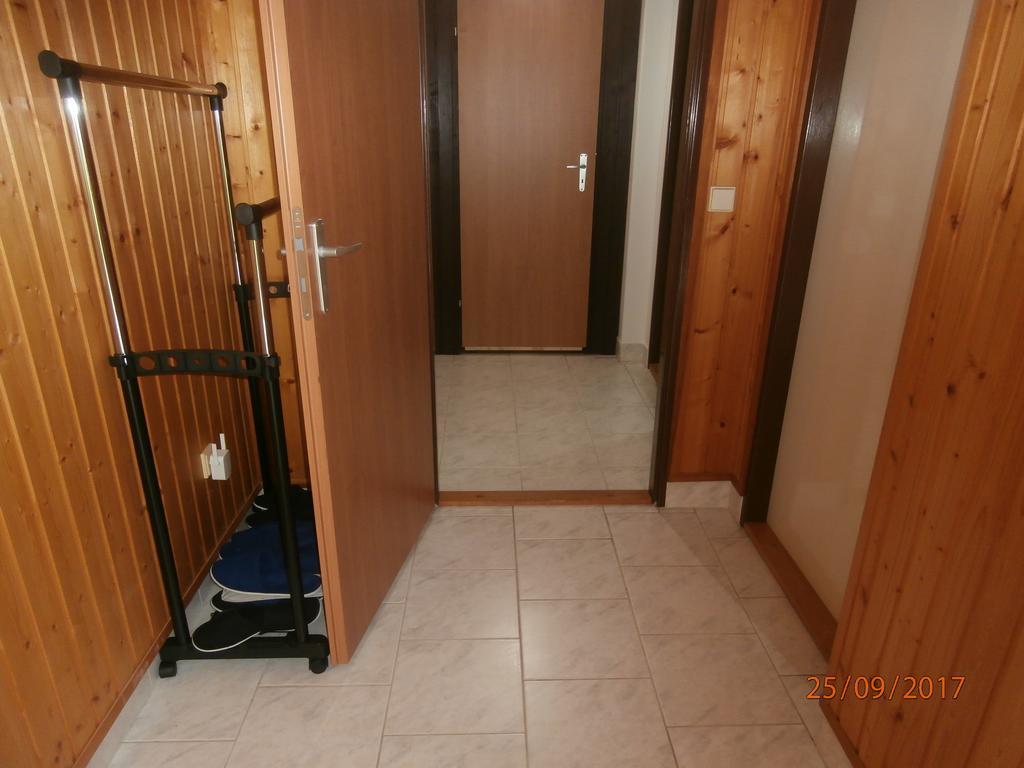 Apartman Aya Janov nad Nisou Exteriör bild