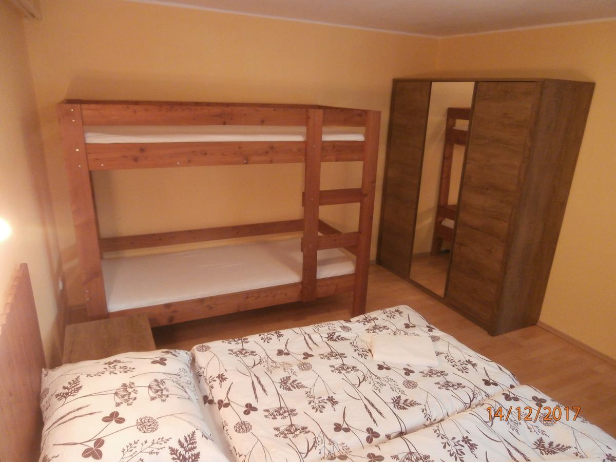 Apartman Aya Janov nad Nisou Exteriör bild