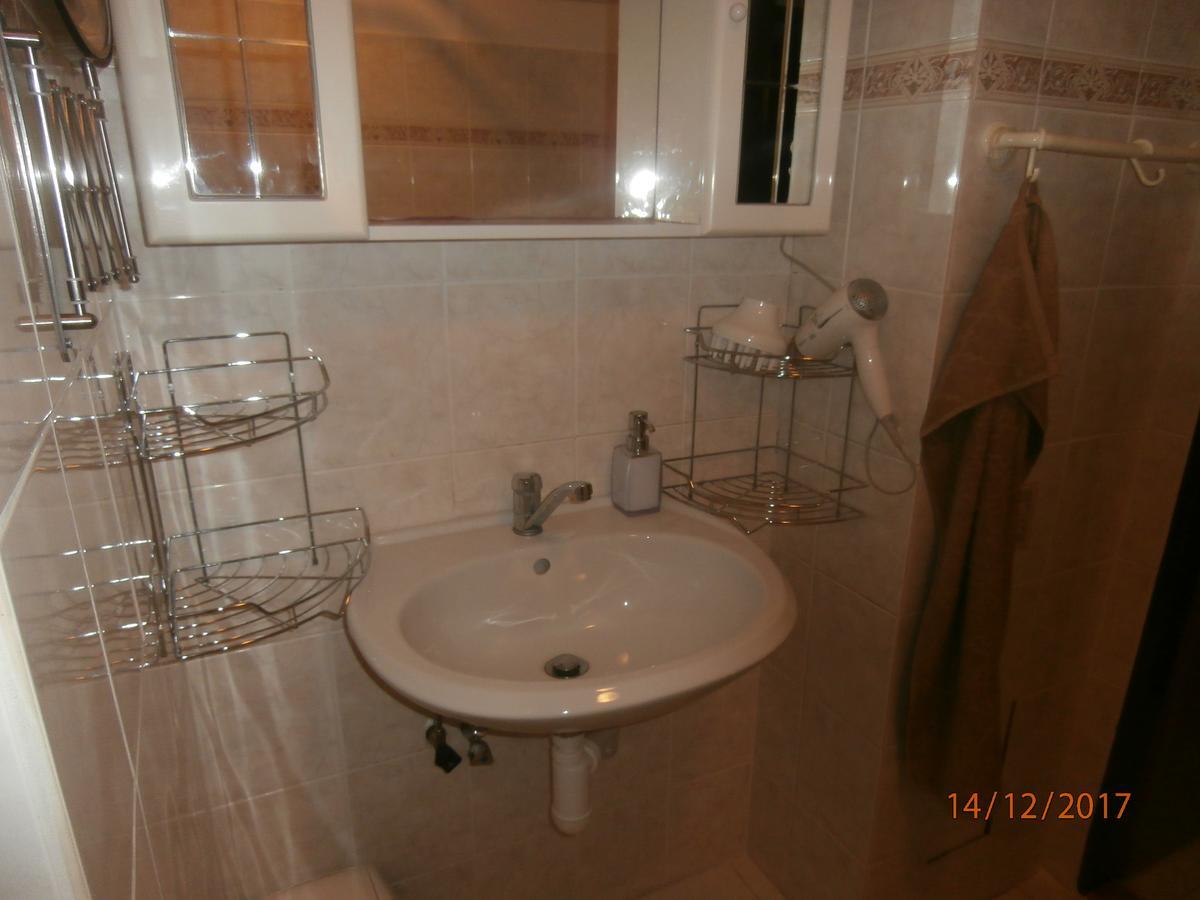 Apartman Aya Janov nad Nisou Exteriör bild